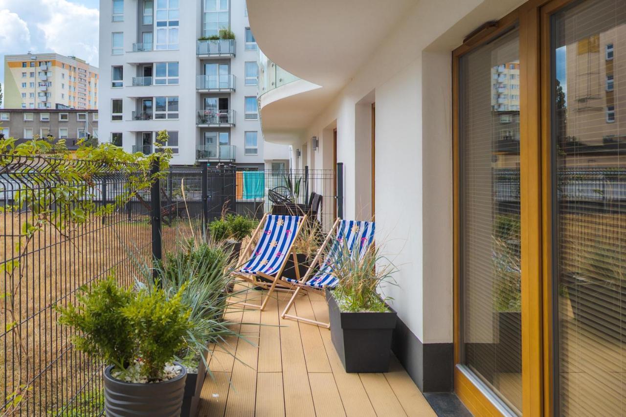 Batorego 7 Apartament With Terrace & Parking Downtown Gdynia By Renters Екстер'єр фото