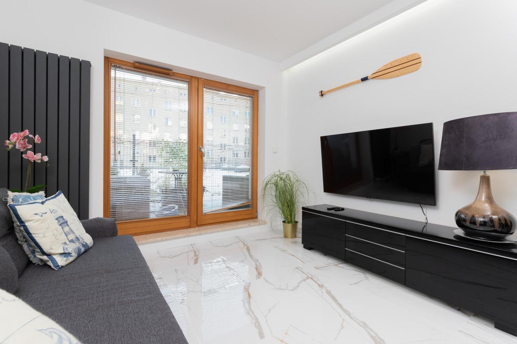 Batorego 7 Apartament With Terrace & Parking Downtown Gdynia By Renters Екстер'єр фото