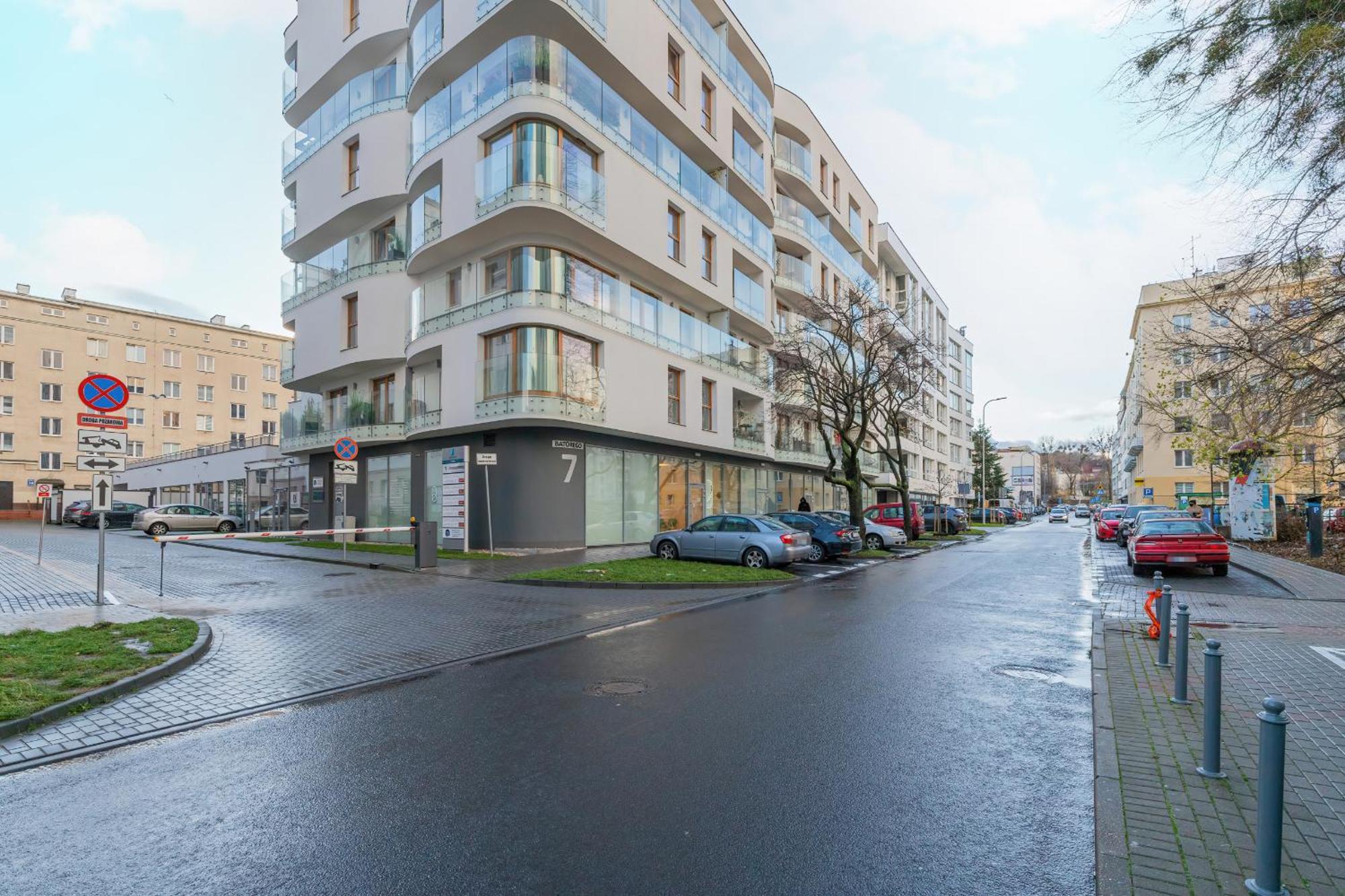 Batorego 7 Apartament With Terrace & Parking Downtown Gdynia By Renters Екстер'єр фото